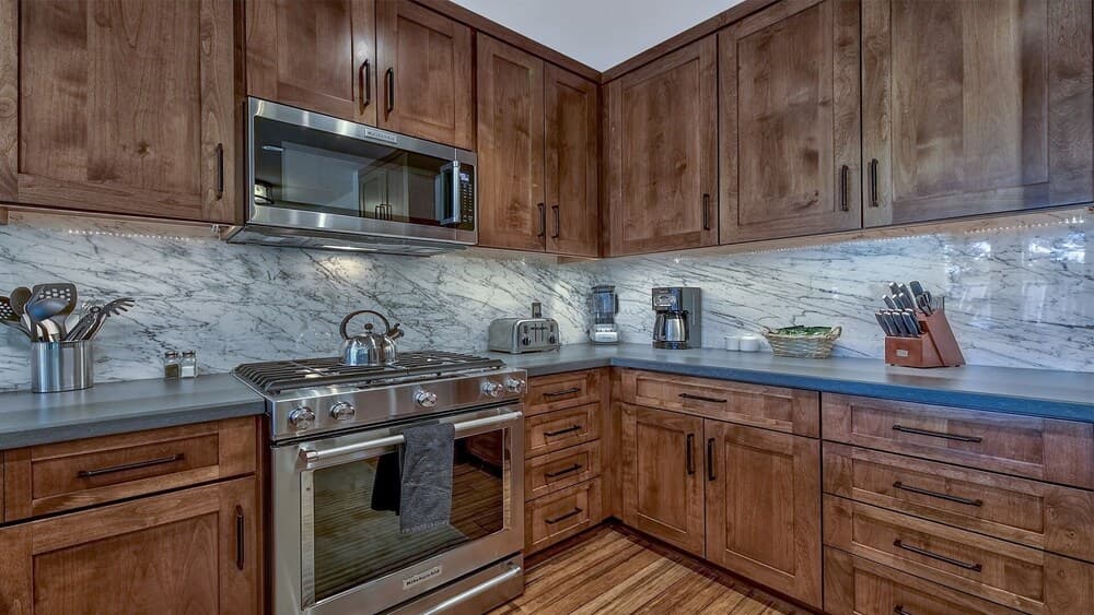 Zalanta 213 - HVH3 by RedAwning