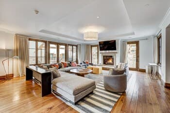 Arrabelle 3Br 3Ba P430 - ABP3 by RedAwning