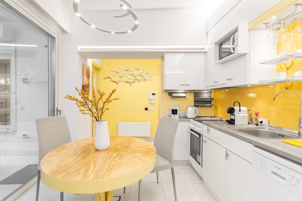 Acropolis Suites 2 - Where else in Athens