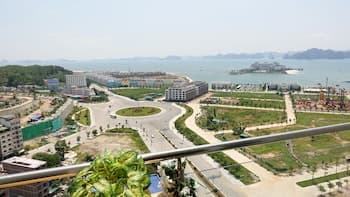 Salito Apt Sea View in New Life Tower