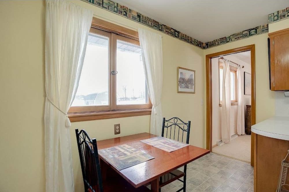 3-Bedroom Lakefront House