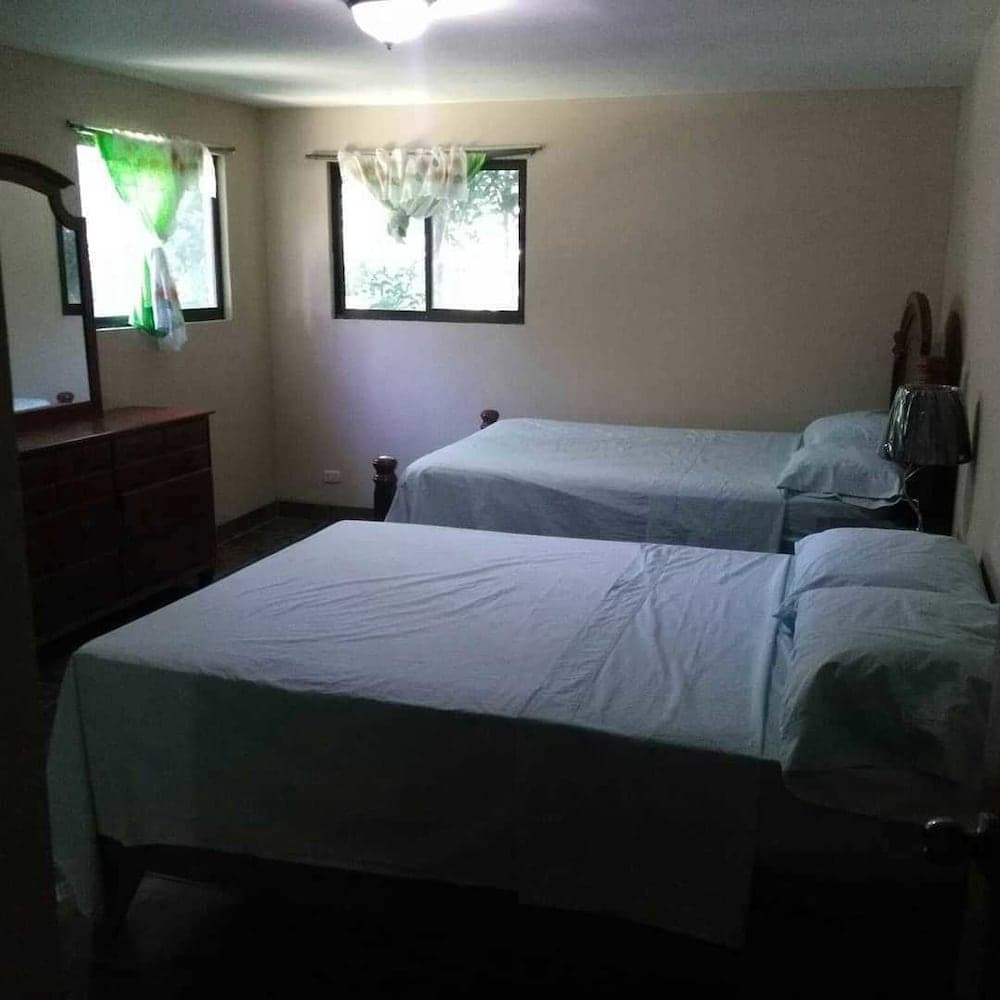 Costa Rica Paradise Island - Hostel