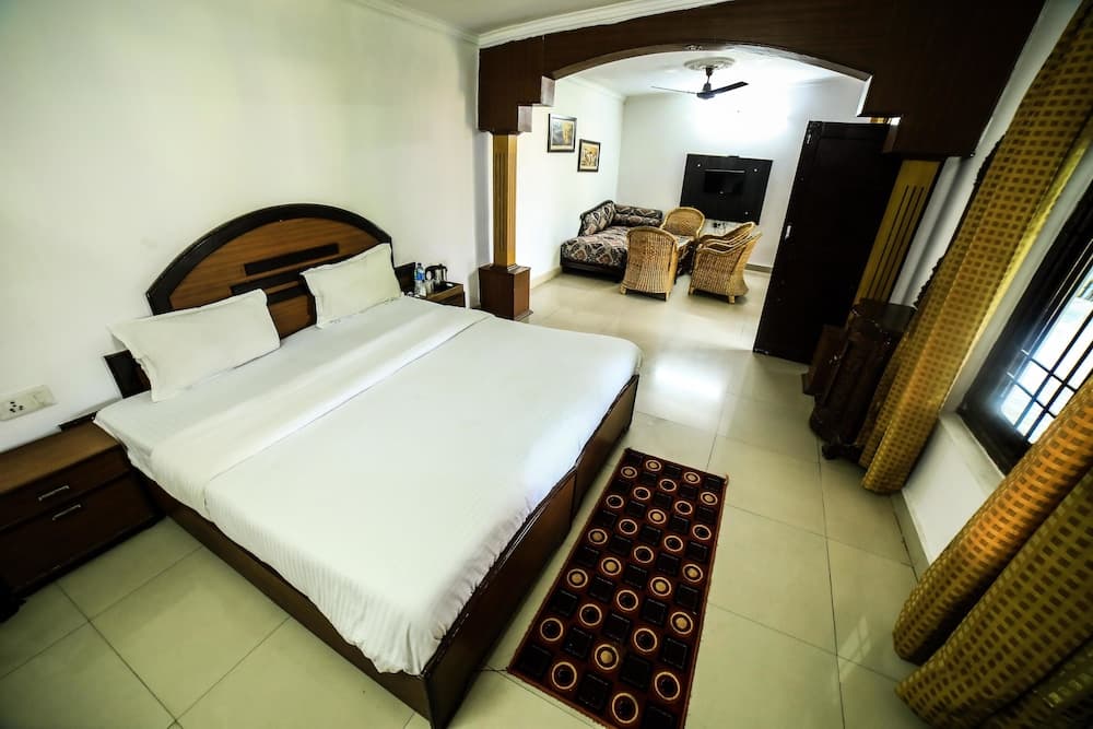 Swiss Cottage and Spa by Salvus