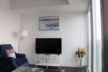 Aaira Suites at York St