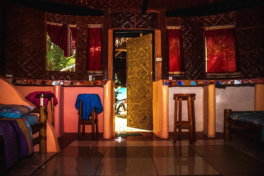 Lennon's Place Backpacker Hostel