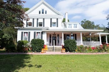 Whole Hearts Bed and Breakfast