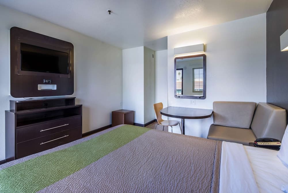 Studio 6 Fairfield, CA - Napa Valley