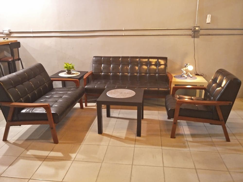 B Puli Backpacker Hostel