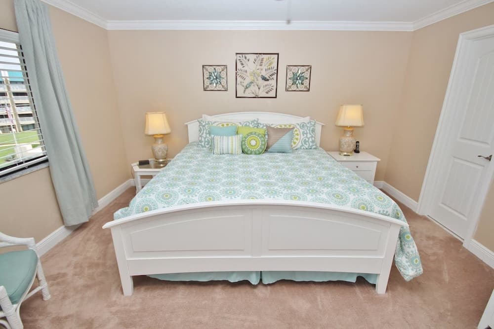 Errol by the Sea 401 Apartment 2