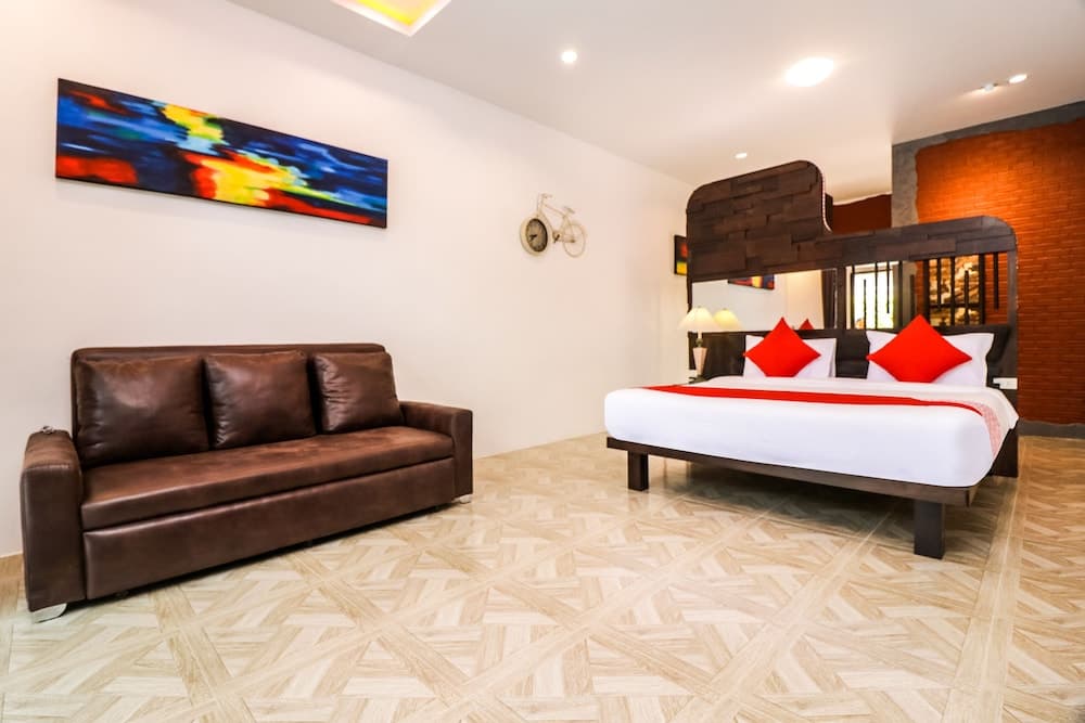 Baan Noppadol Hua Hin Loft Hotel