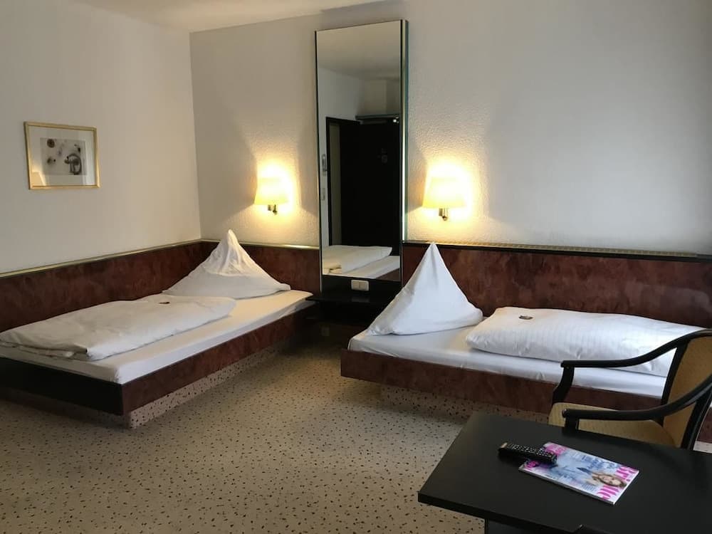 Hotel Bitterfelder Hof