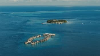 Raffles Maldives Meradhoo Resort