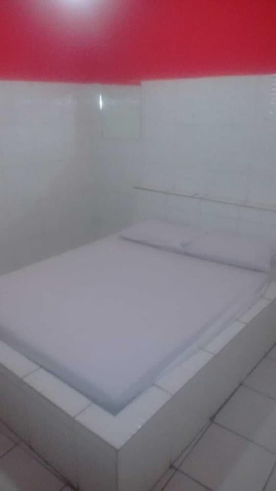 Hotel Pousada Lírios