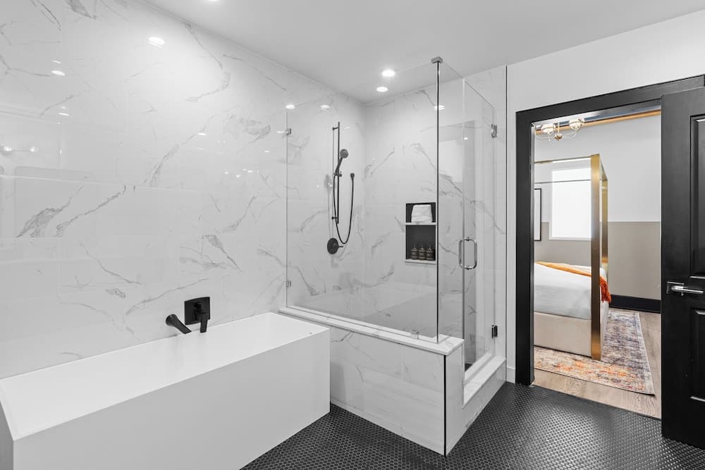 New Orleans Luxury Collection