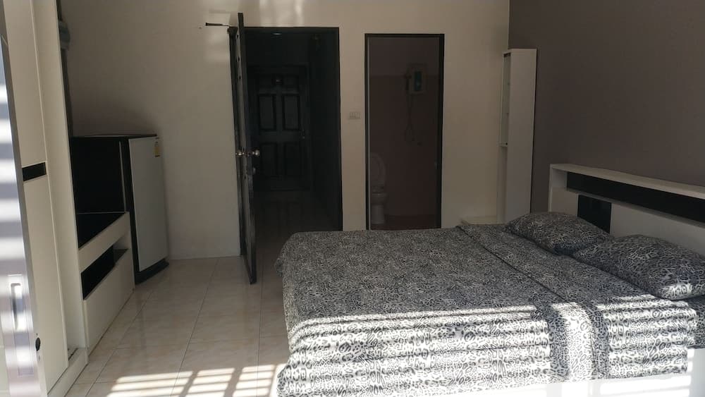 Desire Guesthouse Patong