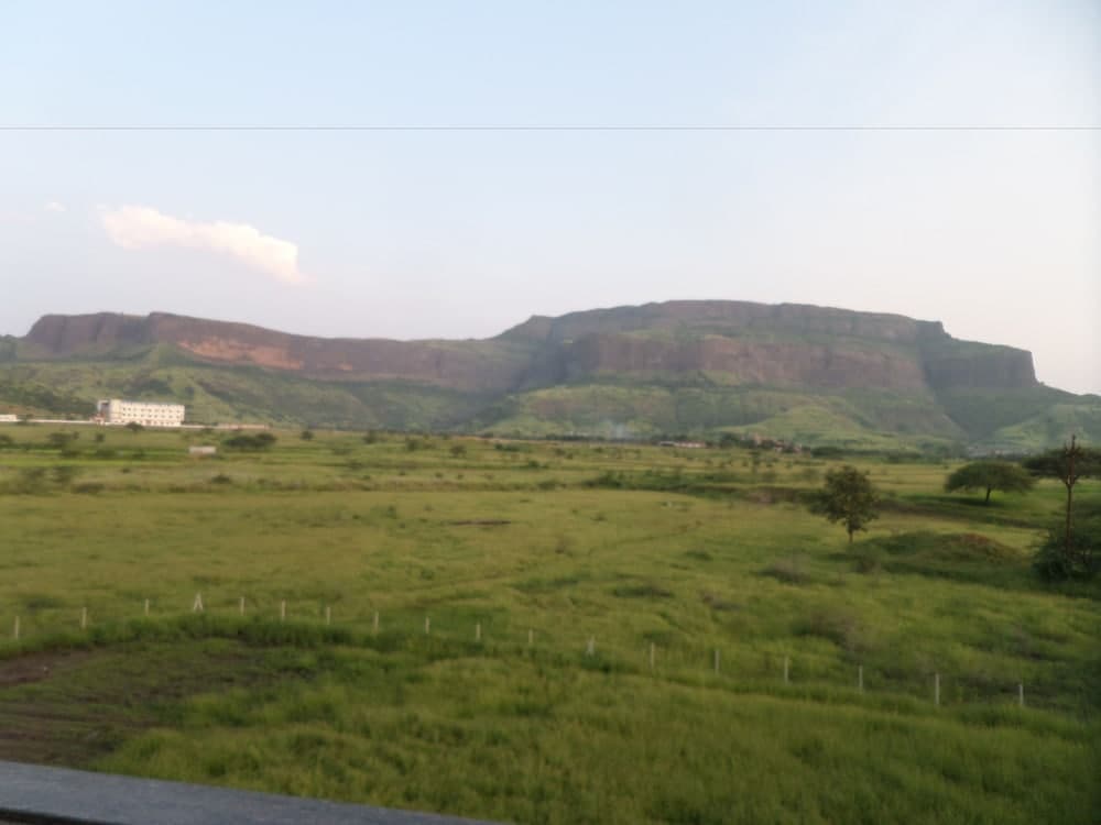 Rajasthani Rajwadi Hotel & Restaurant