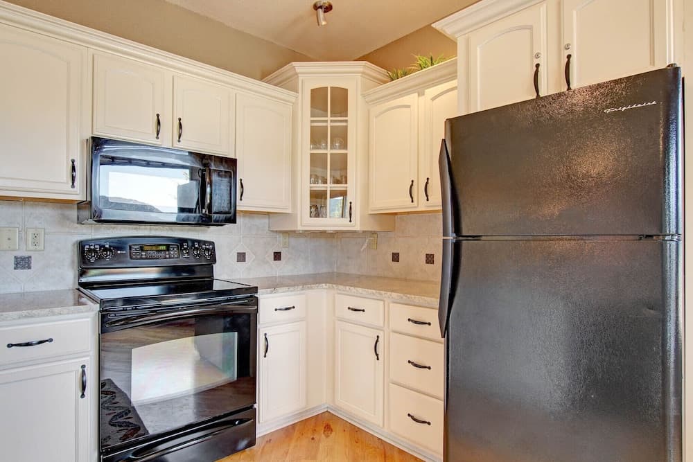 Sheep Mountain 20b 2 Bedroom Condo by RedAwning