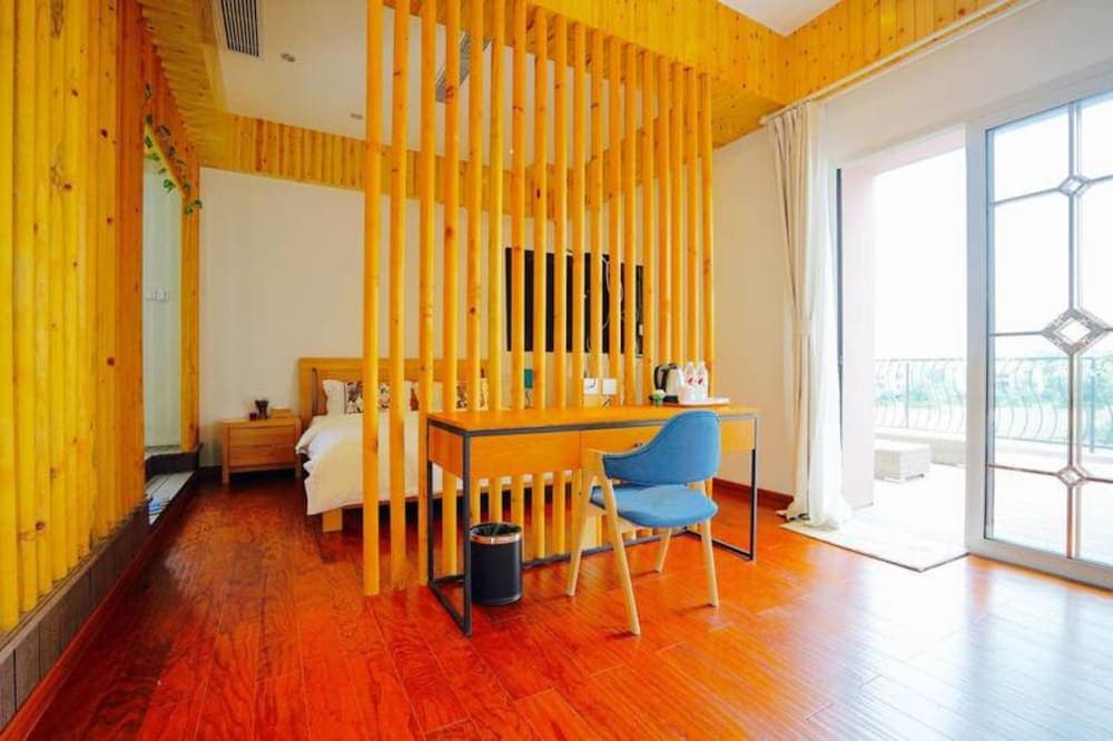 Yiyun Botique Inn Water Front Villa