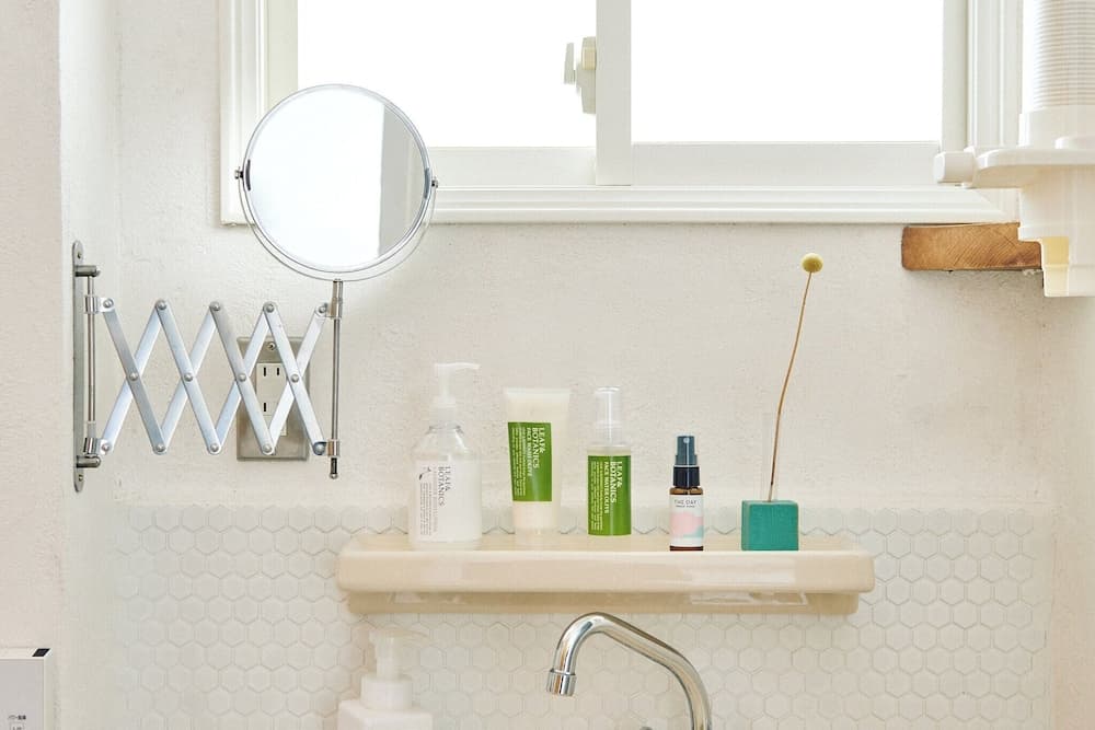 SMALL TOWN HOTEL Hakodate