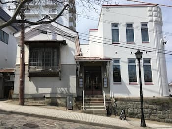 Small Town Hostel Hakodate