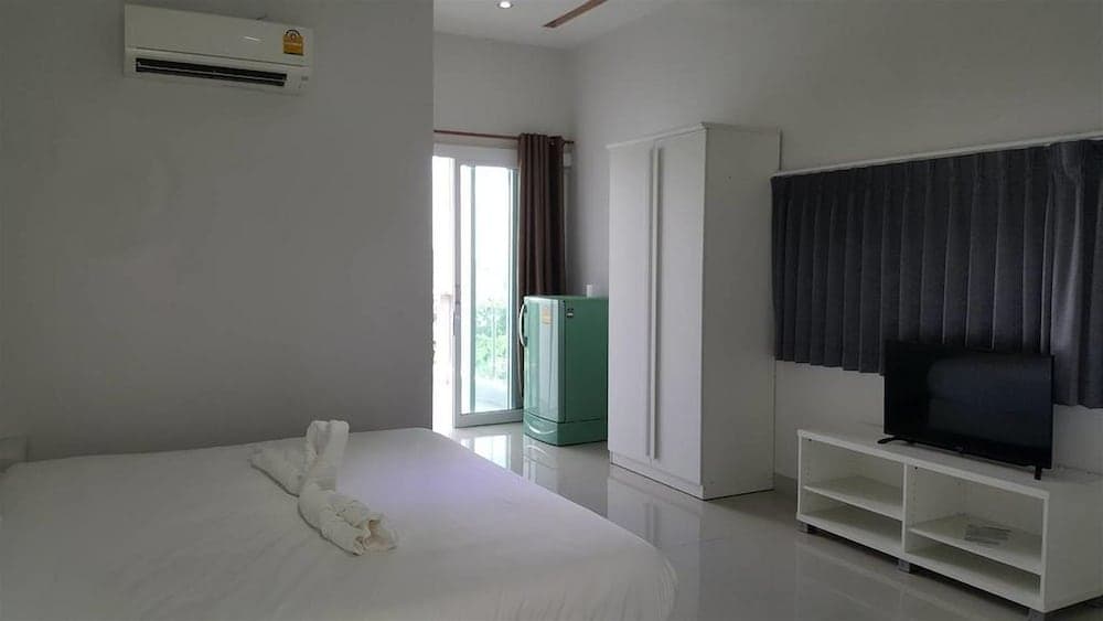 River Residence Saraburi Hotel