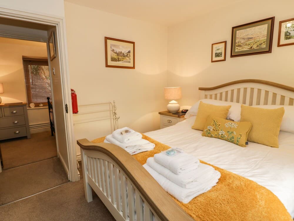 Glan-yr-afon Cottage