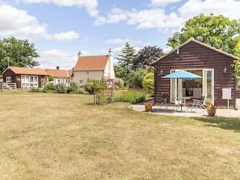 Norbank Garden Studio