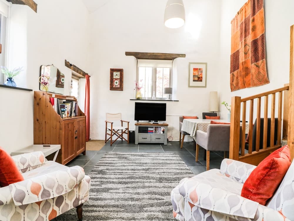 1 The Brass Bolt Shop