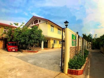 The Train Guesthouse