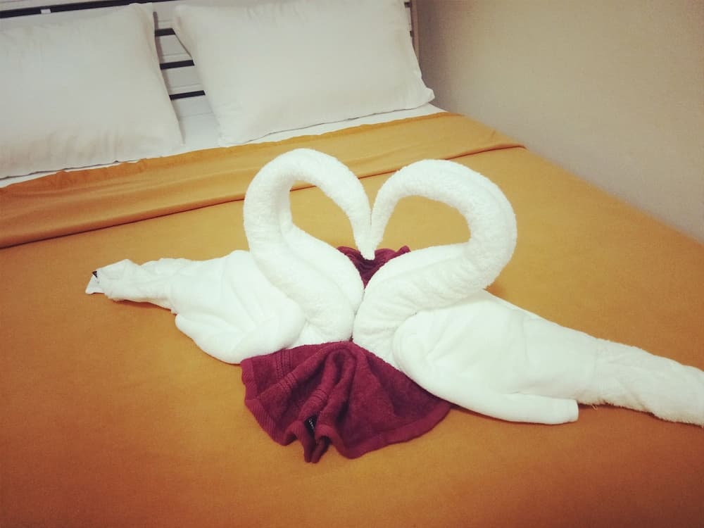 Home Room House - Adults Only