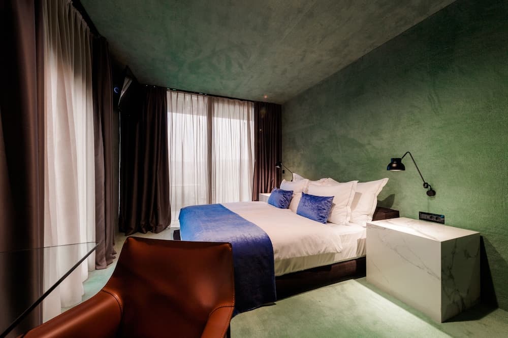 Winery & Design hotel ROXANICH