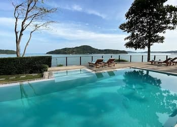 Nam Bo villa by Lofty