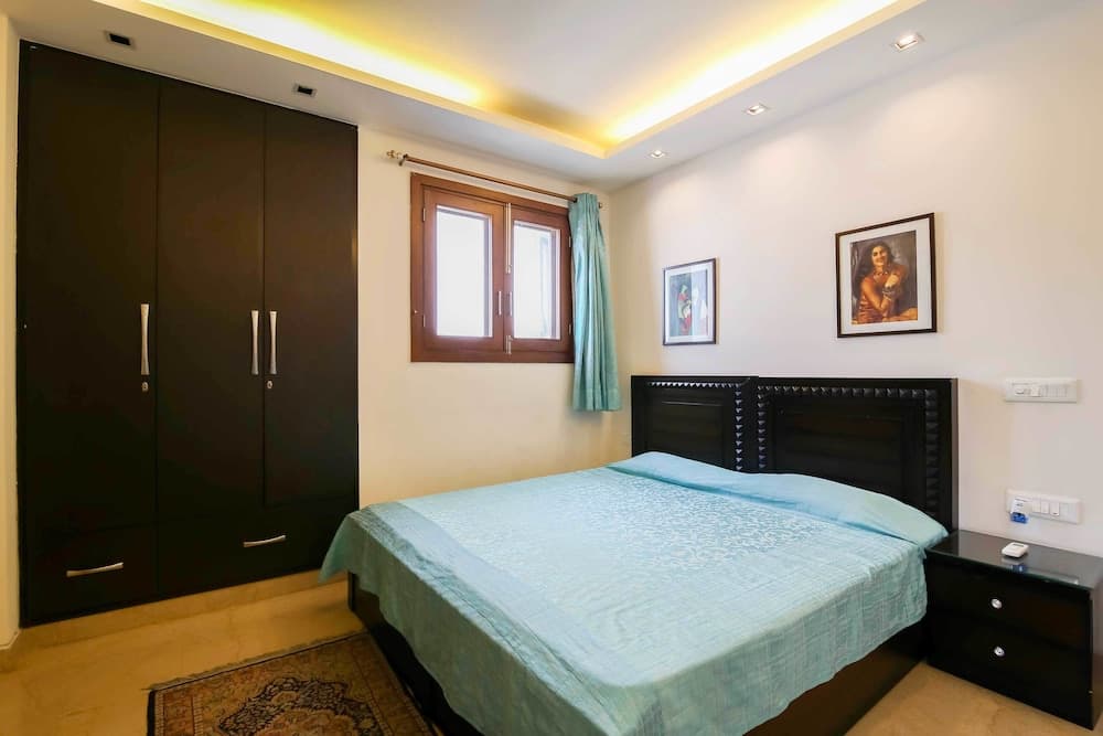 Woodpecker Service Apartments Green Park