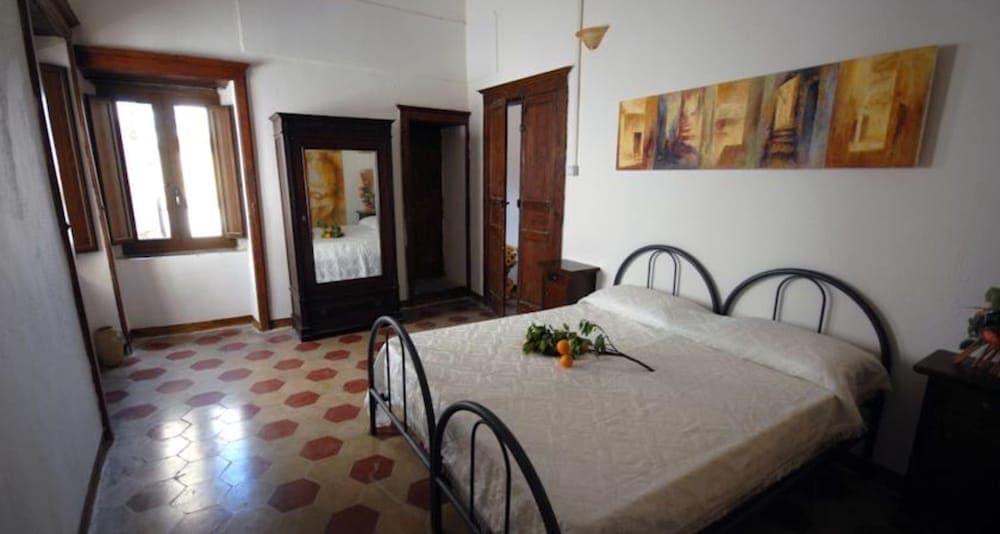 B & B Stillachiara