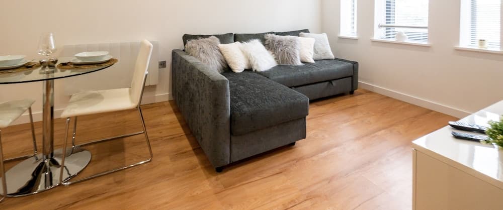 Luxury Reading Apartment