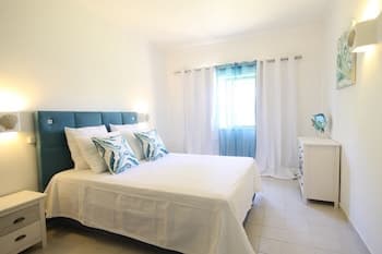 13 Quinta Nova Apartment