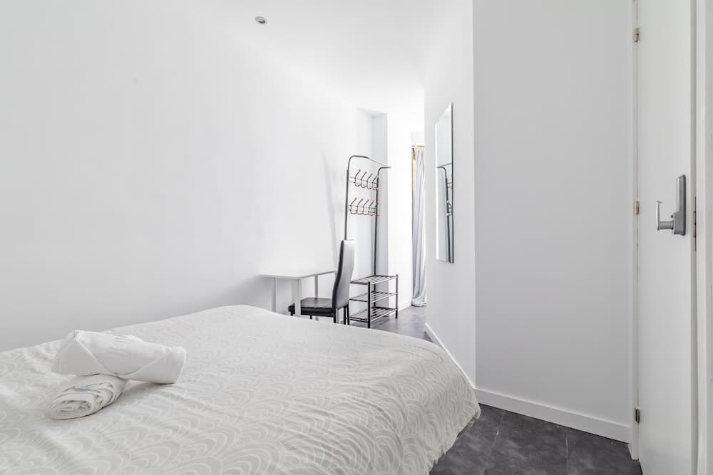 AYZ Ulises - Auto check-in property