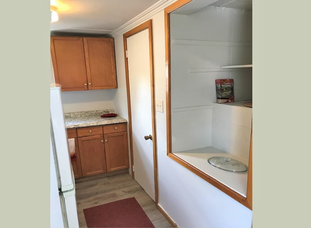 Midvale 1 Bedroom Home by Redawning