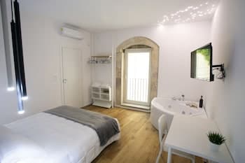 Reusuite Authentic Sicilian Hospitality