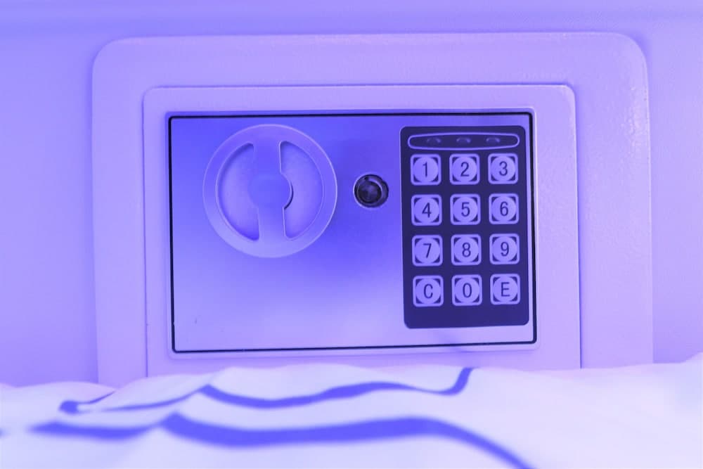 JC Space Capsule Maha City