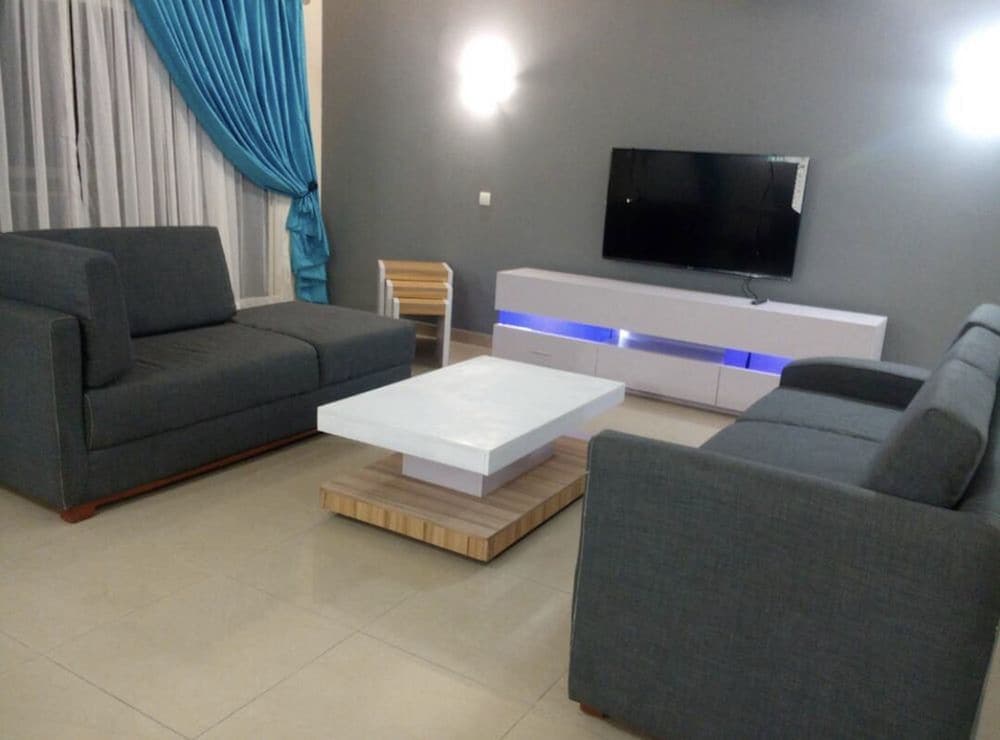 Amara Suites Banana Island