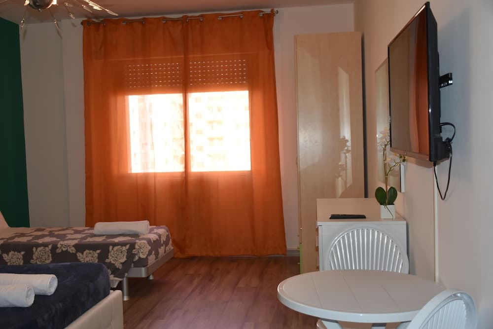 Venice Popular Apartment