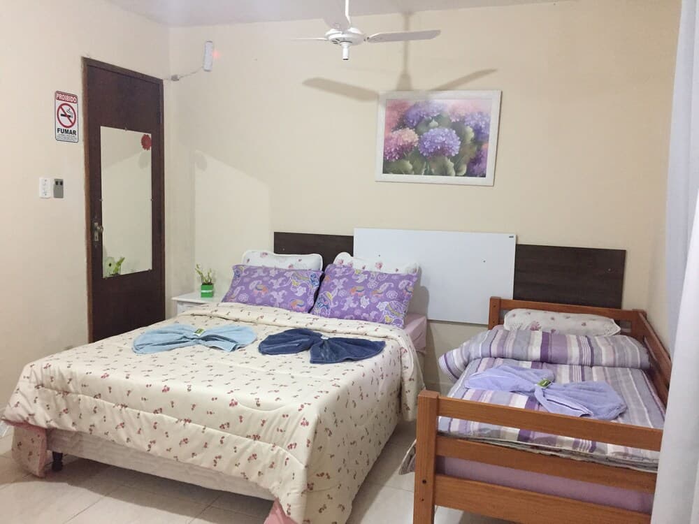 Pousada Marinho Society