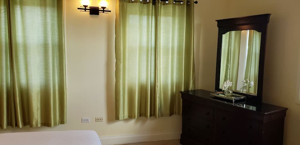 Harbour Lodge at Jolly Harbour