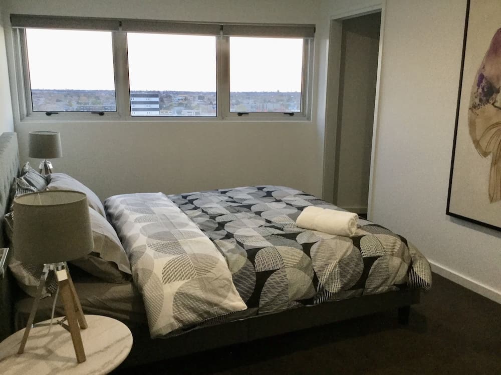 Sub Penthouse On Barkly Street