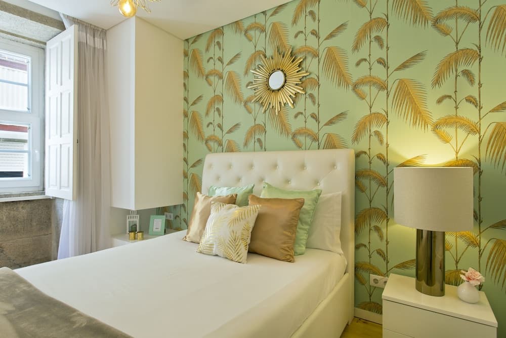 Oporto Golden View Ribeira