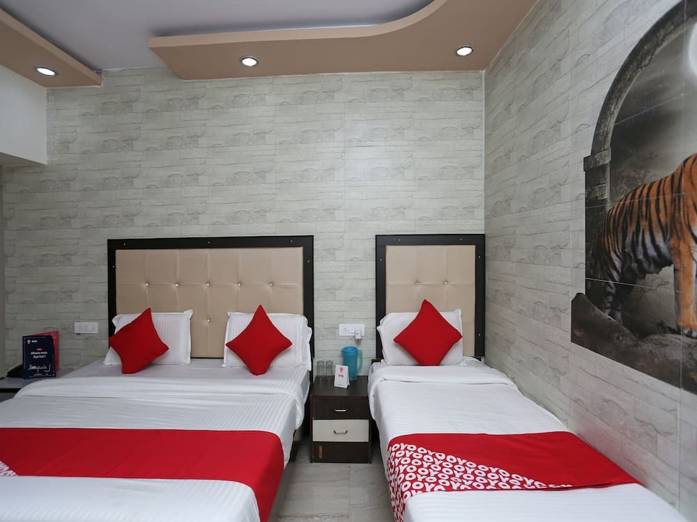 OYO 8391 Hotel Sanjog Resort