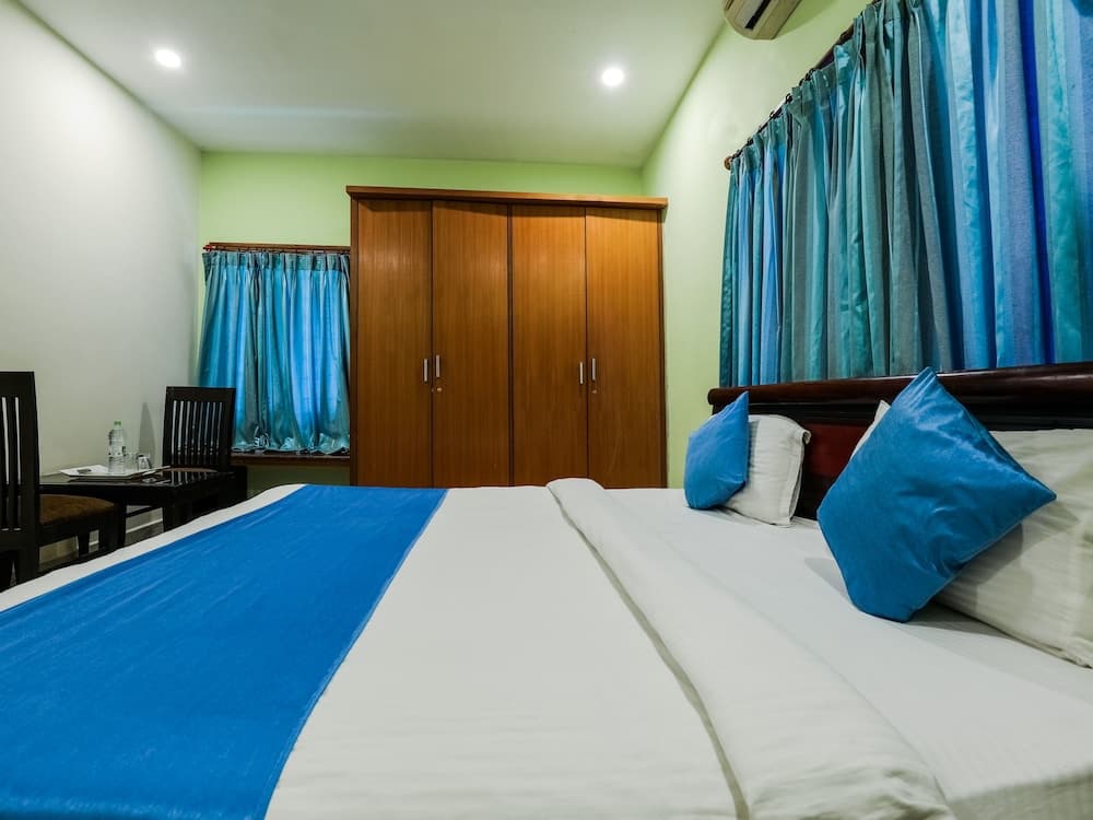 OYO 17206 Maanne Hospitality Services