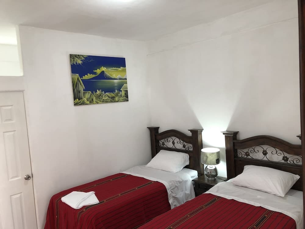 Hotel Panajachel Los Angeles