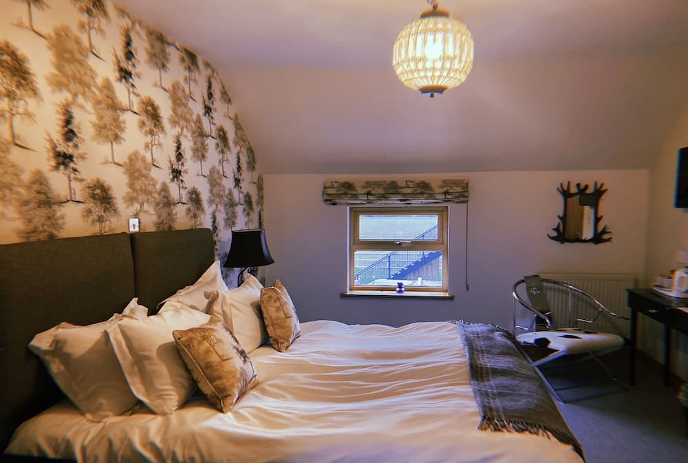 The Queens at Horton